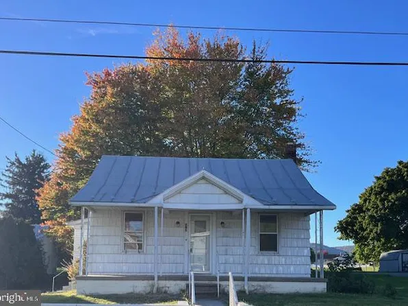 35 N 4th St, Shartlesville, PA 19554