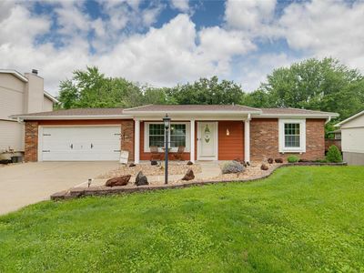 14 Lakemont Dr, Saint Charles, MO, 63304