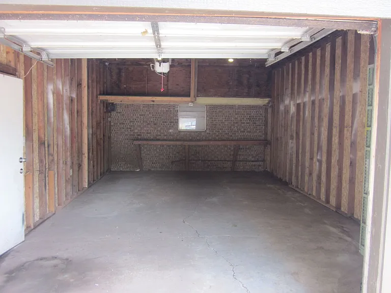 1209 Heather St — Photo 10