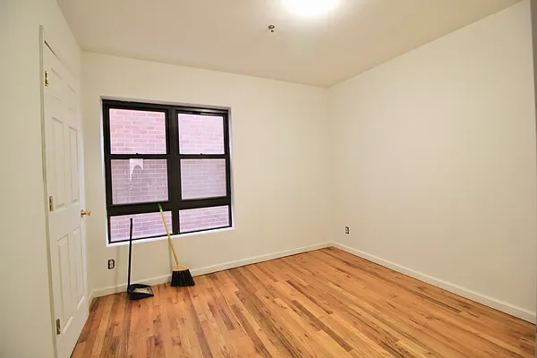 Rented by Hagstrom Management Inc | media 20