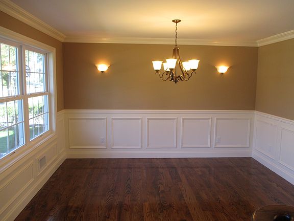4th image of 70 Southwood Cir