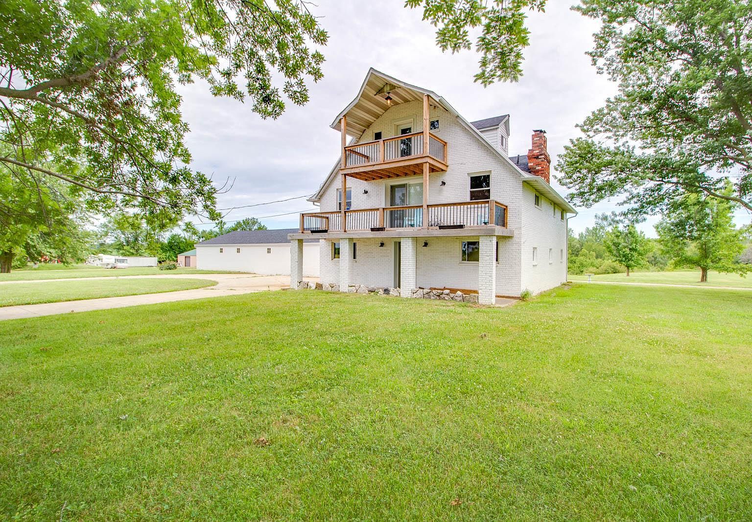 2908 Brighton Bunker Hill Rd, Brighton, IL 62012 Zillow