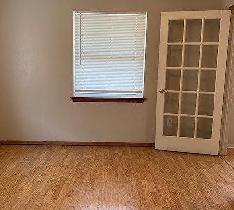 5th image of 315 NW 62nd St