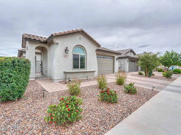 2996 W New River Dr, San Tan Valley, AZ 85144