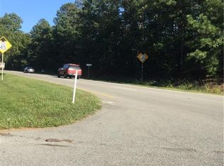 5001 W 100th Rd, Chester, VA 23831