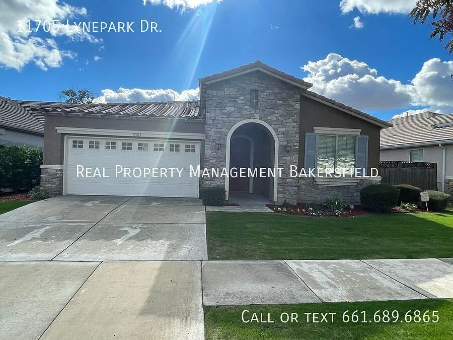 11705 Lynepark Dr photo 1