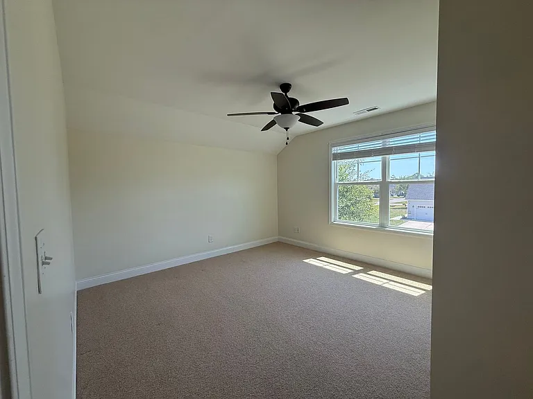 538 Saratoga Rd — Photo 19