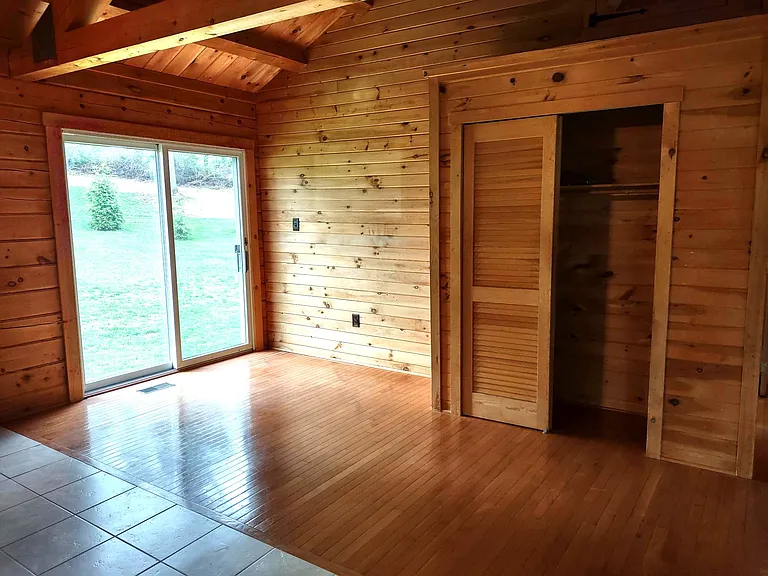 3922 Emrick Ln — Photo 13