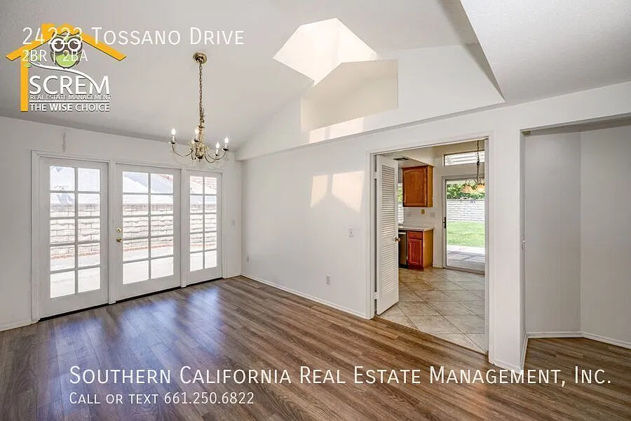 Two Bedroom Summit Home in Valencia — Photo 4
