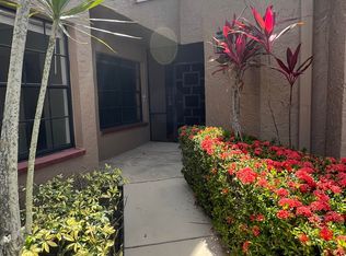 11190 Applegate Cir, Boynton Beach, FL 33437