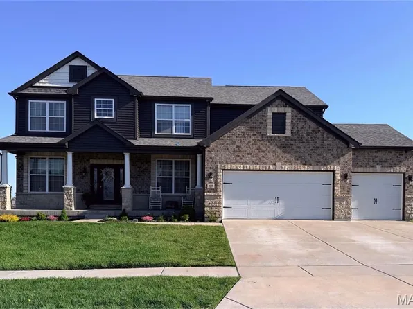 127 Central Park Ave, Wentzville, MO 63385