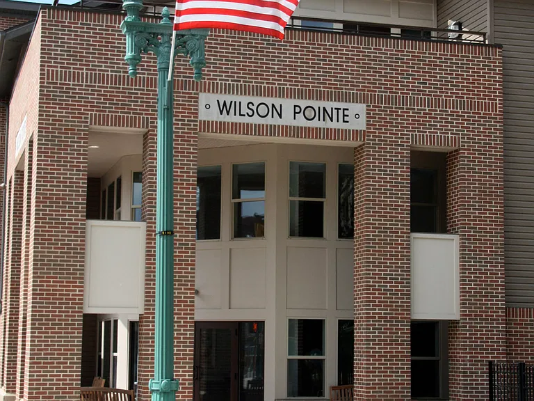 Wilson Pointe — Photo 3