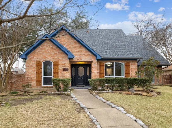 1301 Camelot Ln, Rowlett, TX 75088