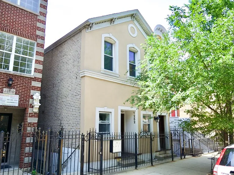 1252 N Greenview Ave #2 — Photo 1