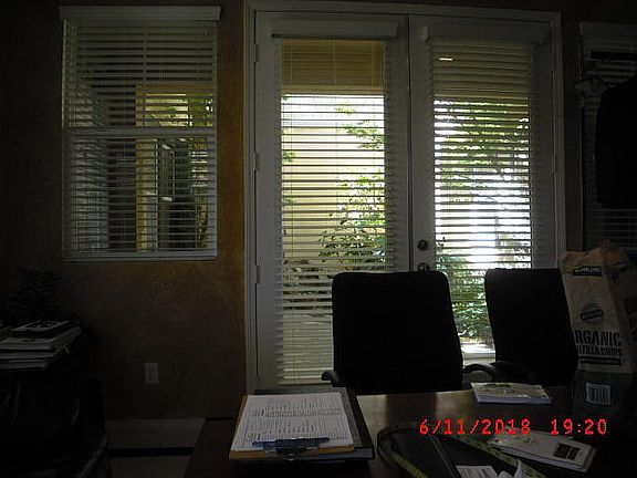 2nd image of 4831 Ravenwood Ct