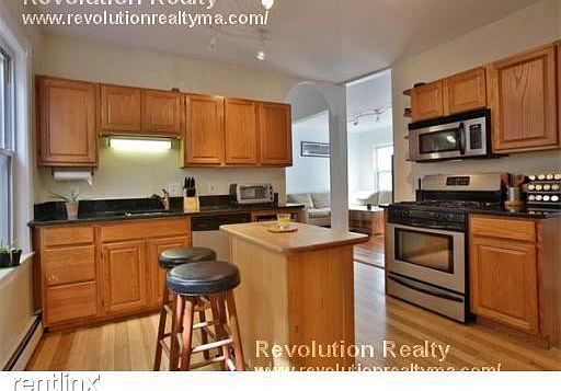 46 Middle St. #2 Boston - South Boston Shared Unit Photo 1