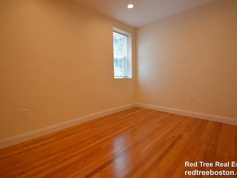 1801 Beacon St #2 — Photo 30