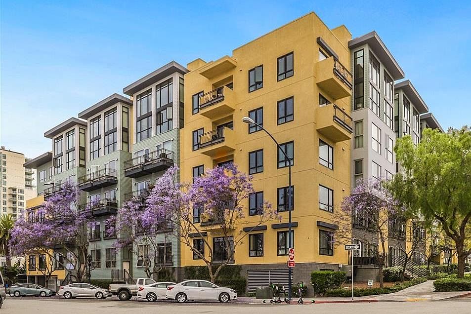 1st image of 889 Date St Unit 203