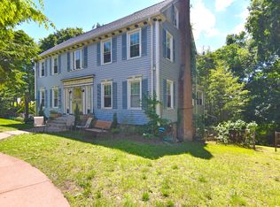 541 Willow St, Waterbury, CT 06710