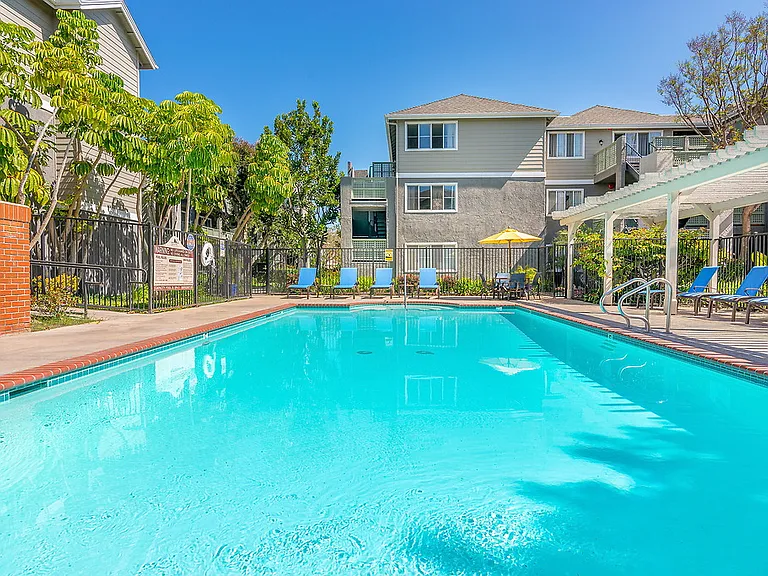 Mariners Place — Photo 18