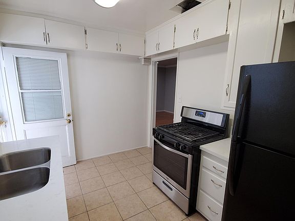 5th image of 1124 Rexford Dr