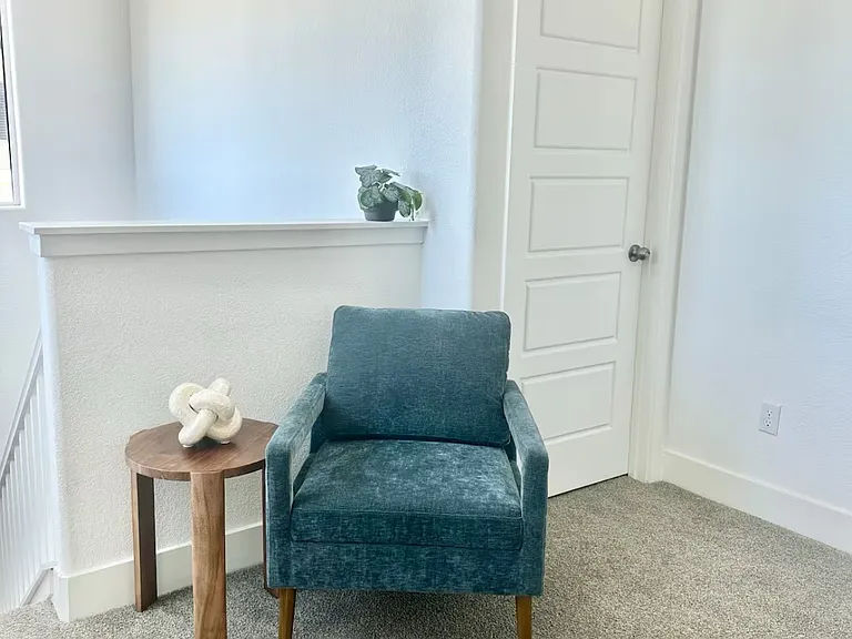 2437 Explorador Dr — Photo 2