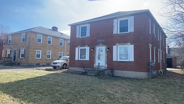 1st image of 330 W Siebenthaler Ave #3