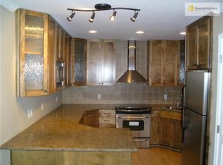 5006 Baltimore Ave APT 105, Kansas City, MO 64112