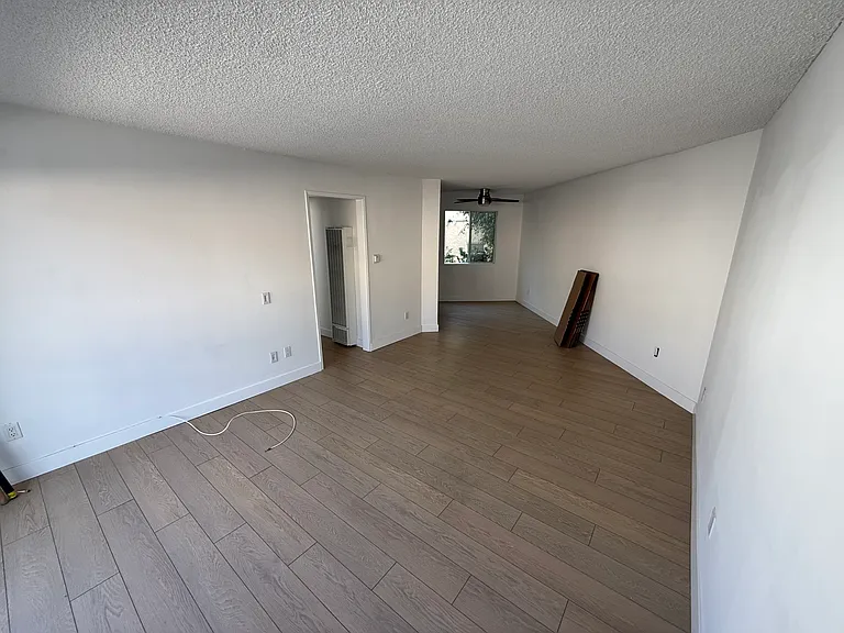 1218 McClellan Dr #108 — Photo 6