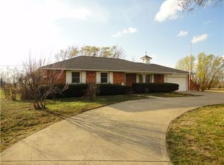 11640 Waverly Rd, Olathe, KS 66061