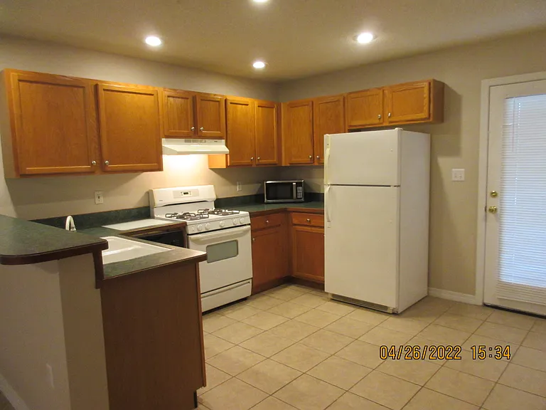 Niceville Ave — Photo 2