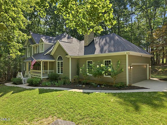 4th image of 2304 Hideaway Ct