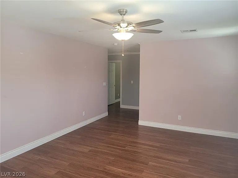 11078 Village Crest Ln — Photo 16
