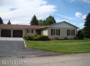 289 N Sapphire St, Hamilton, MT 59840