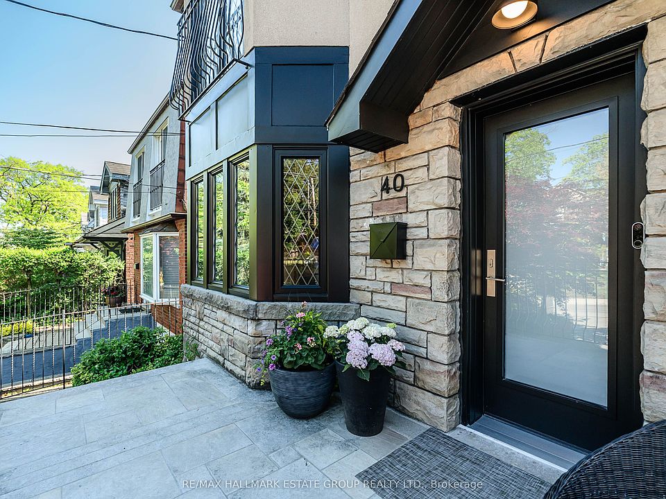1st image of 40 Courcelette Rd