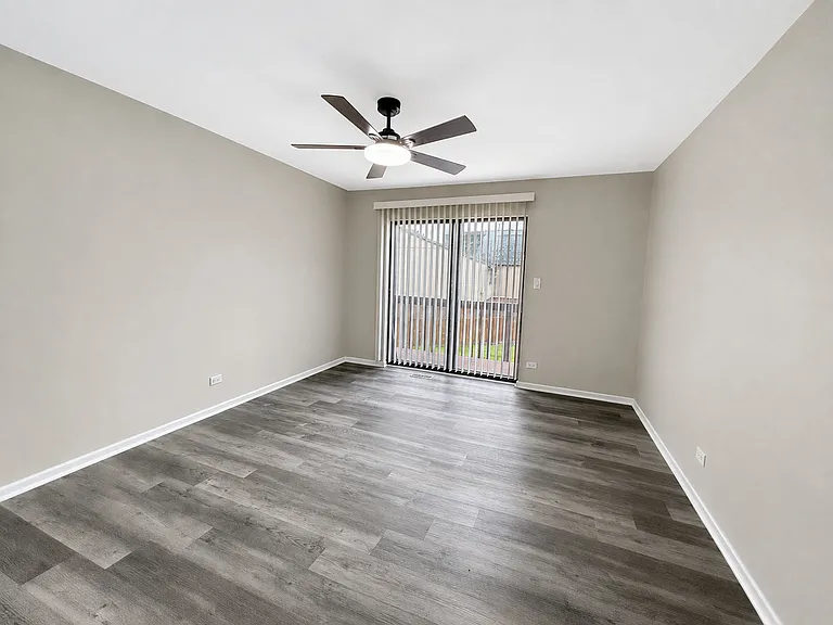 56 Century Dr — Photo 13