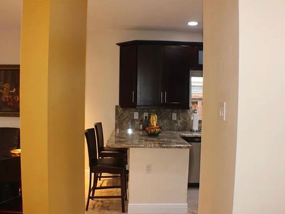 2nd image of 13604 SW 124 Avenue Rd