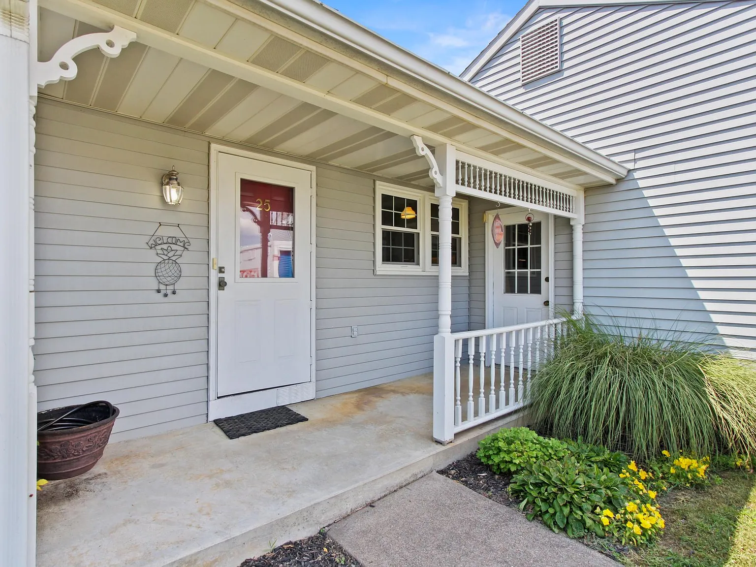 25 Warwick Cir — Photo 2