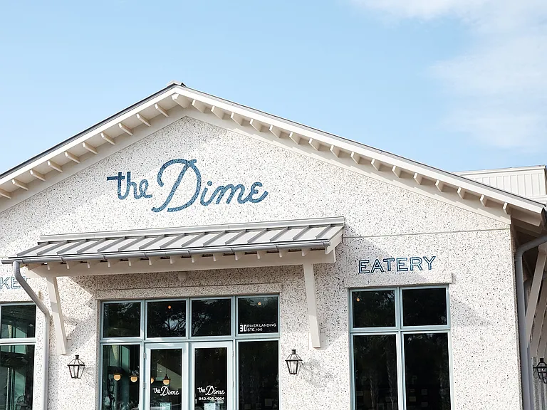 Close to local restaurants and gourmet eateries