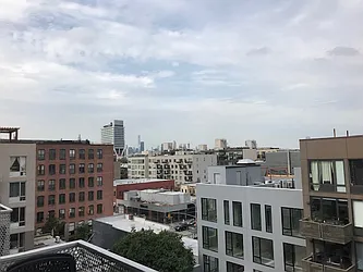 Rented by R New York