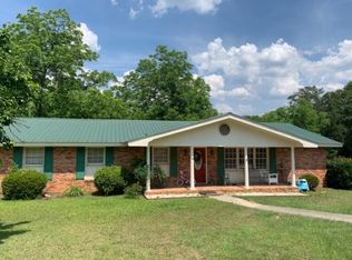 178 Page Ln, Lyons, GA 30436