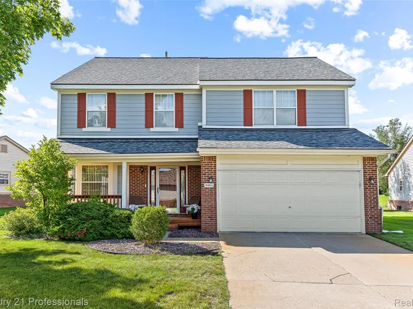 30924 Tanglewood Dr, Novi, MI 48377