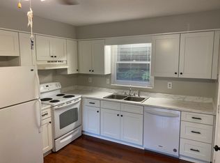 101 Dove Valley Ln, Hendersonville, NC 28792