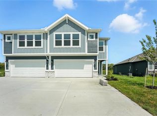 19710 W 195th Pl, Spring Hill, KS 66083