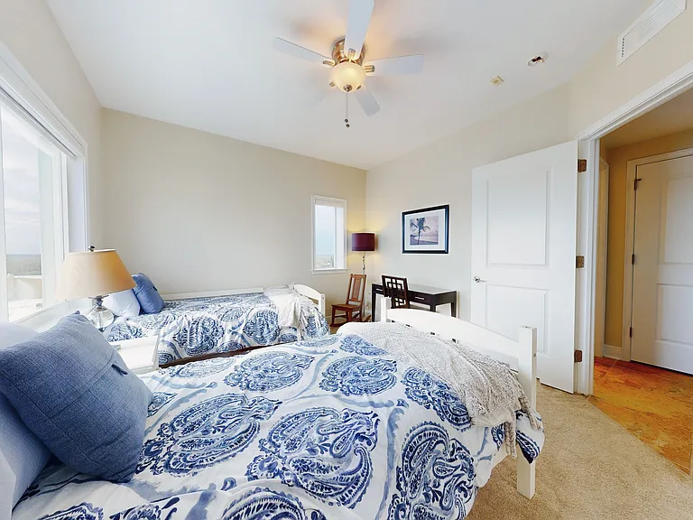 2801 Hill St #601 — Photo 19