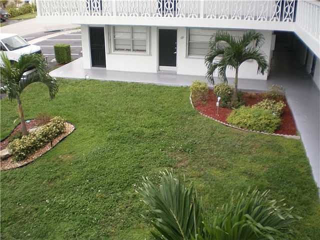 1st image of 11685 Canal Dr APT 206