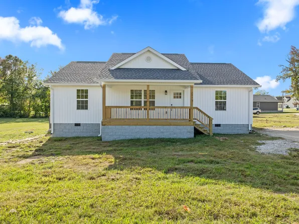 291 5th Ave S, Baxter, TN 38544