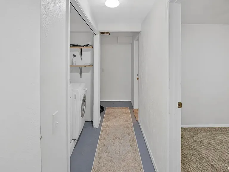 1629 S Michigan Ave — Photo 13