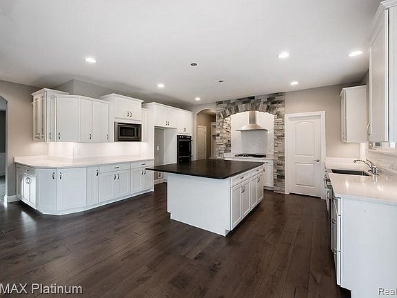5th image of 5633 Ciderberry Dr