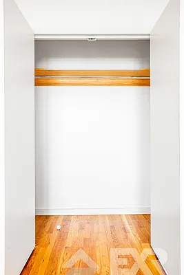 Rented by EXR | media 57